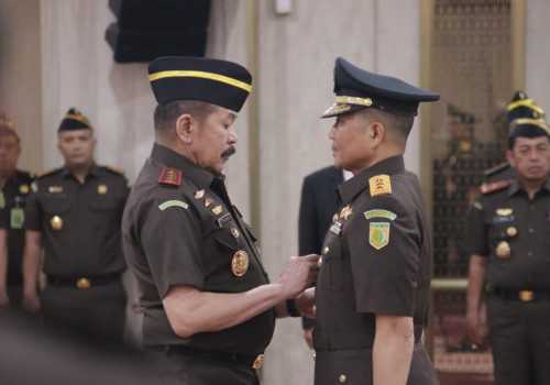 Jaksa Agung Lantik Mayjen TNI Wahyoedho Indrajit Jadi Jampidmil