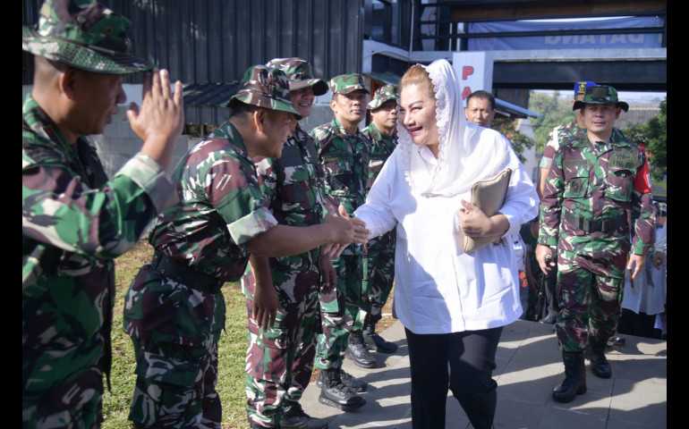 Antisipasi Banjir, Pemkot Semarang Gencar Lakukan Pengerukan Sedimen dan Pembersihan Sampah