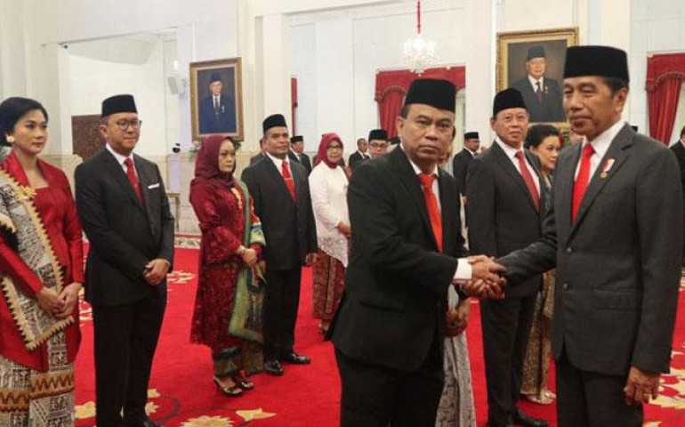 Reshuffle Kabinet, Jokowi Lantik 1 Menteri dan 5 Wamen