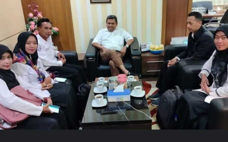 Wakil Ketua DPRD Jateng Ferry Wawan Cahyono Terima Kunjungan Aspirasi Forum Guru Sertifikasi Non Inpassing