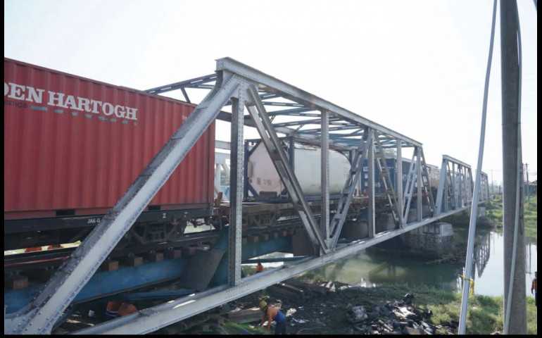 Paska Temperan KA 112 Brantas dengan Truck Tronton, Dua Jalur KA di Semarang Sudah Bisa Dilalui KA