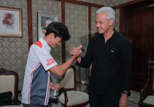 Prestasi Fadillah Arbi di Balap FIM Junior GP Barcelona Kagetkan Gubernur Ganjar