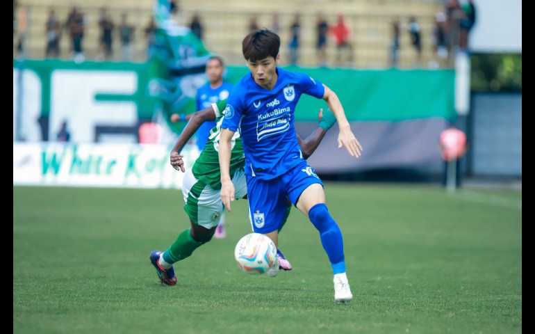 PSIS Tahan Imbang PSS 2-2