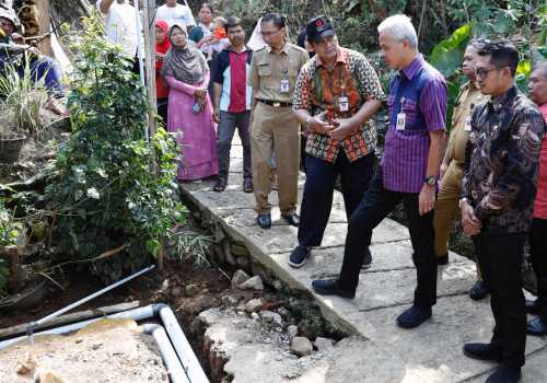 Wujudkan Pola Hidup Sehat, Pemprov Jateng Ajak Masyarakat Banjarnegara Terapkan Seni Sehat