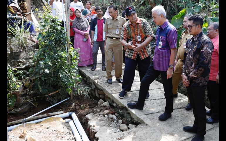 Wujudkan Pola Hidup Sehat, Pemprov Jateng Ajak Masyarakat Banjarnegara Terapkan Seni Sehat