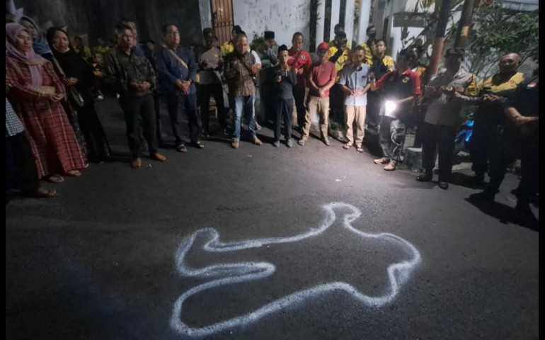 Puluhan Ojol Gelar Doa Bersama untuk Korban Pembunuhan di Mugas