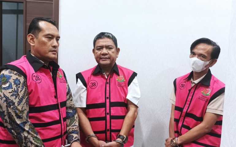 Kejati Bengkulu dan Kejagung Tangkap 3 Buronan Kasus Korupsi Dana Kesehatan