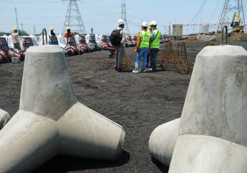 Semester I 2023, PLN Berhasil Kelola FABA Hingga 1,45 Juta Ton untuk Dimanfaatkan Masyarakat Jadi Material Batako hingga Tanggul Laut