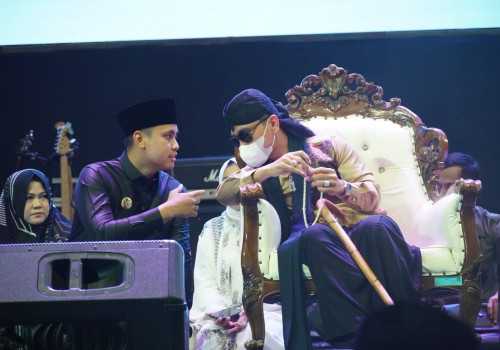 Gus Miftah dan Gilga Jadi Penutup Pekan Raya Kendal 2023, Bupati Dico : Selamat HUT ke-418 Semoga Kendal Semakin Jaya!