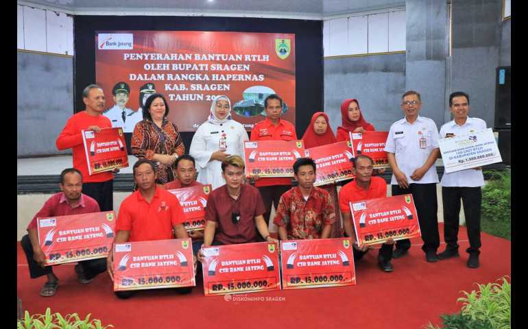 Bank Jateng Salurkan Dana CSR Rp 1,5 M untuk Penanganan RTLH di Sragen
