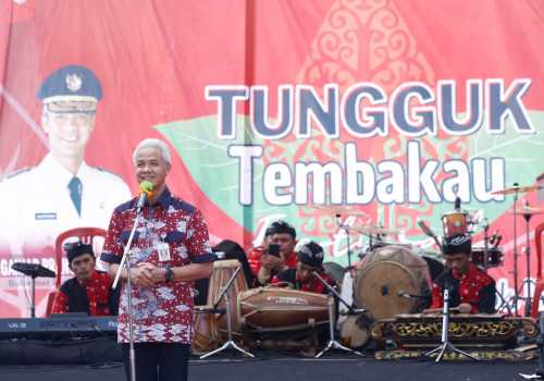 Miliki Kualitas Terbaik, Pemprov Jateng Minta Tembakau Petani Lebih Diprioritaskan