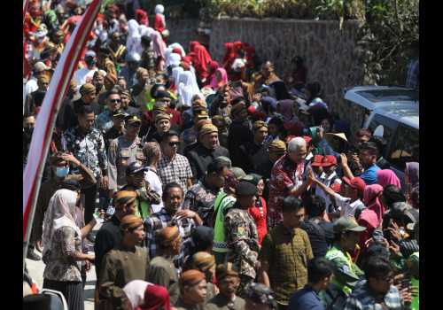 Meriahnya Festival Tungguk Tembakau di Kaki Gunung Merbabu : Tradisi Mengawali Panen