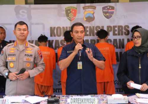 Polda Jateng Berhasil Tangkap Jaringan Peretas HP Modus File APK
