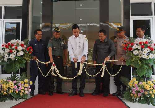 Resmikan Kantor Kecamatan Kaliwungu Kendal, Bupati Dico Harap Jadi Semangat Baru Layani Masyarakat