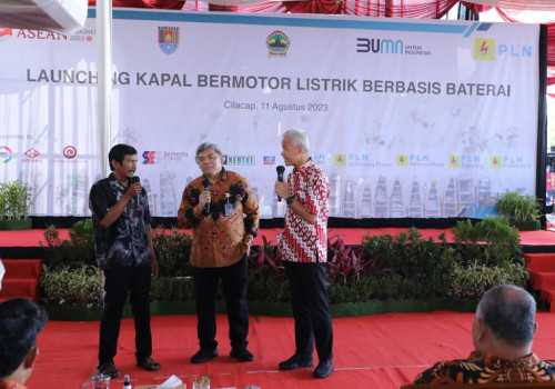 Dorong Transisi Energi, Ganjar Jadikan Cilacap Pilot Project Kapal Listrik