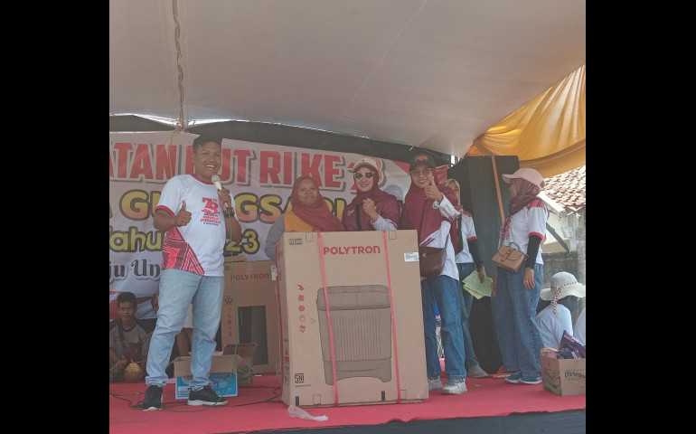 Semarak Warga Gubugsari Kendal Sambut HUT RI Kemerdekaan dengan Gerakan Jalan Sehat
