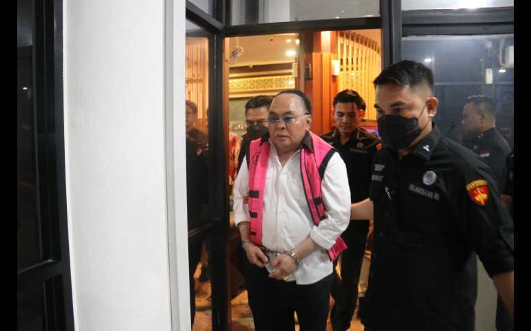 Anggota DPR RI Ismail Thomas Jadi Tersangka  Korupsi Tambang