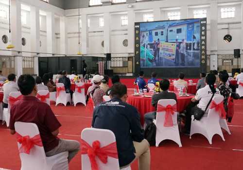 KAI Daop 4 Semarang Bersama Dishub Kota Semarang Gelar Sosialisasi Keamanan dan Keselamatan di Perlintasan Sebidang