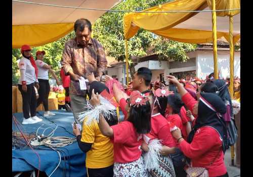 Tumbuhkan Jiwa Nasionalalisme, Disperinaker Kendal Gelar Lomba dan Senam bersama Calon PMI