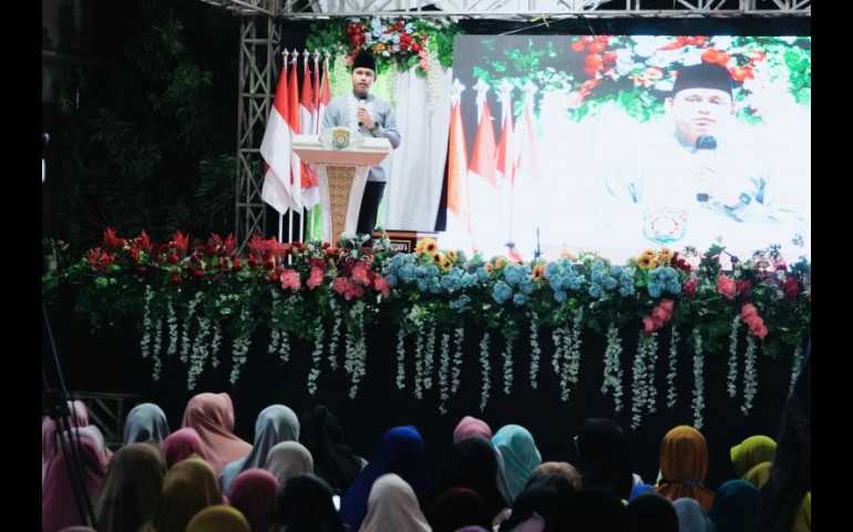 Hadiri Haul KH Musthofa dan Achmad Rosyidi Pandes, Bupati Kendal Siap Dukung Kegiatan MP3i