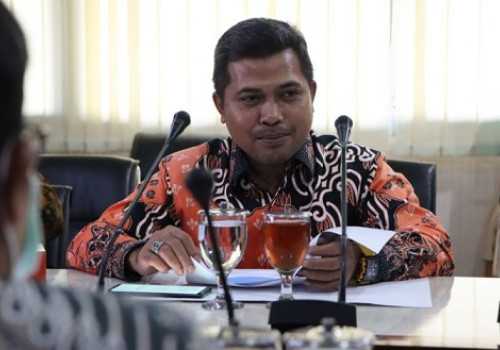 Tuai Pujian Dirjen Kemenristekdikti, Ferry Wawan Cahyono Bangga Atas Komitmen Pemprov untuk Terus Sejahterakan Guru di Jateng