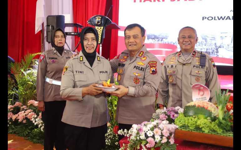 Kapolda Jateng Luthfi : Maksimalkan Polwan dalam Pengamanan Pemilu 2024