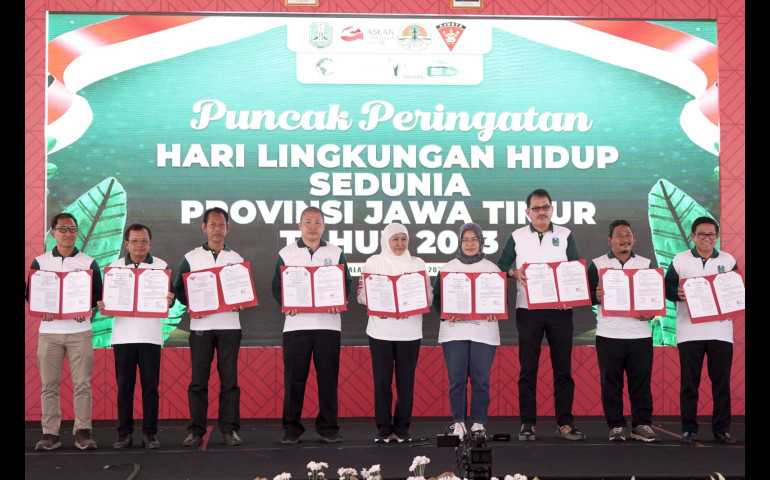 Kolaborasi SIG dan Pemprov Jatim Siap Kendalikan Pencemaran dan Kerusakan Lingkungan
