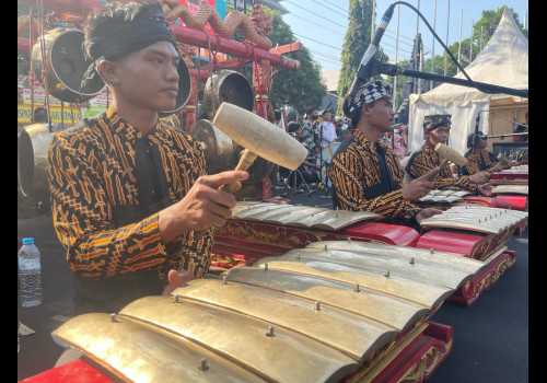 Belasan Kelompok Seni Rakyat Tampil di Terima Kasih Jawa Tengah: Maturnuwun Pak Ganjar