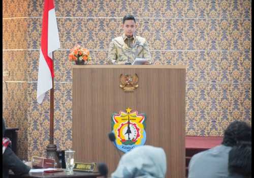 Bupati Sampaikan Pandangan Umum Dua Raperda kepada Fraksi-fraksi DPRD Kendal