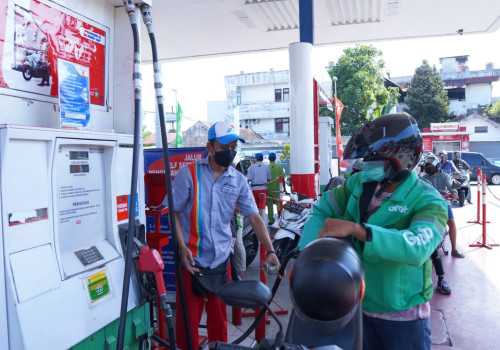 Belasan Orang Tidak Dikenal Pukul Petugas dan Rusak SPBU di Sleman