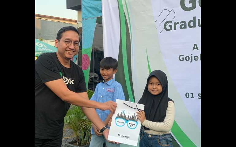 Gandeng Gramedia Academy, Ribuan Anak Mitra Driver Ikuti Program GoEnglish