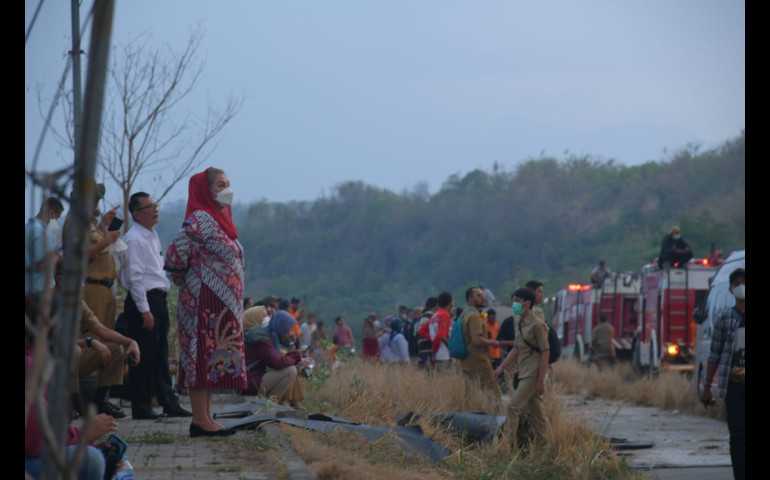 Pendinginan di Lokasi Bekas Kebakaran TPA Jatibarang Butuh Waktu 1 Minggu