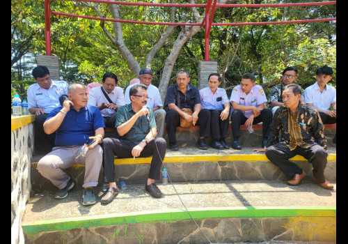 Peduli Masalah Sampah, Sekelompok Anak Negeri Ciptakan Mesin Pengolahan Sampah