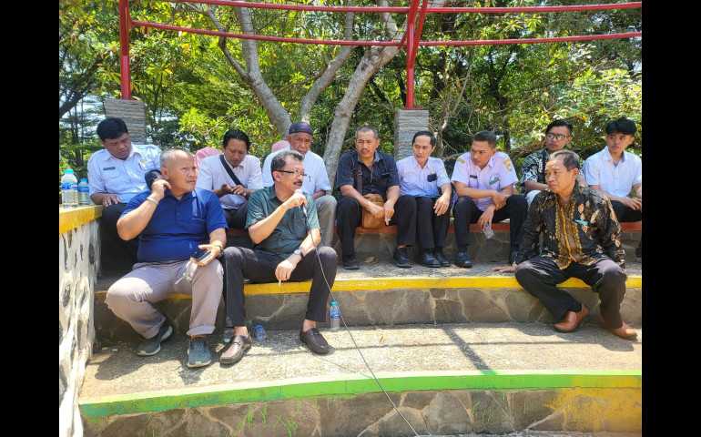 Peduli Masalah Sampah, Sekelompok Anak Negeri Ciptakan Mesin Pengolahan Sampah