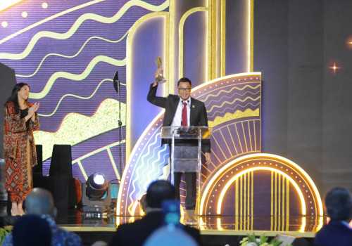 Miliki Peta Jalan yang Jelas, PLN Dinilai Terdepan Dalam Transisi Energi