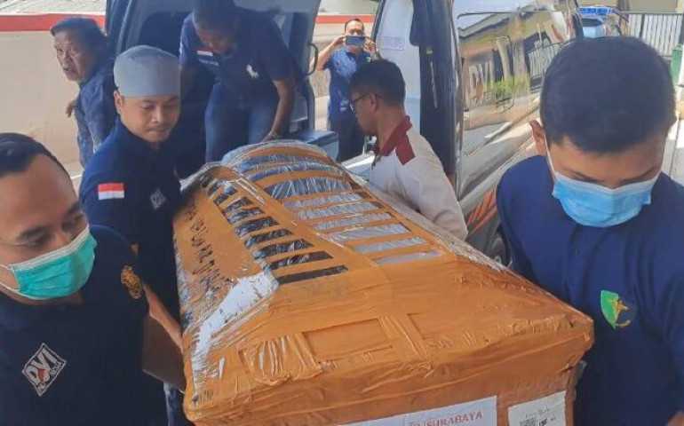 Tinggalkan Tangis Mendalam, Kepergian Brigpol Setyo Herlambang Hebohkan Keluarga di Weleri Kendal