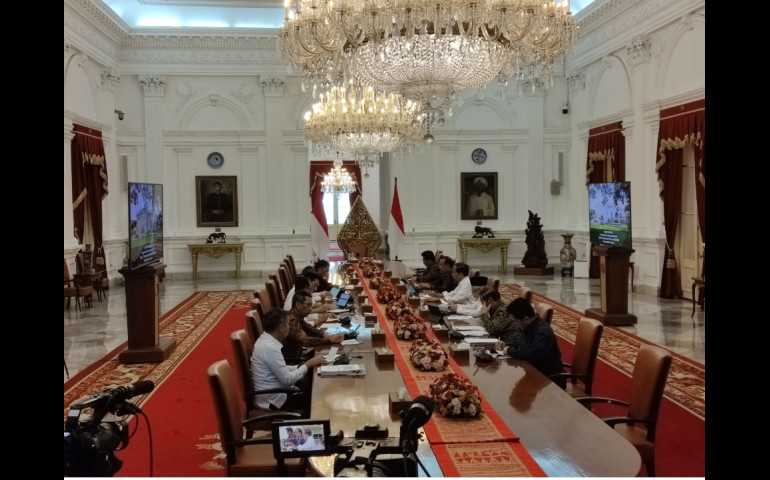 Gelar Ratas Soal Transportasi, Presiden Jokowi Beri 5 Instruksi ke Jajarannya