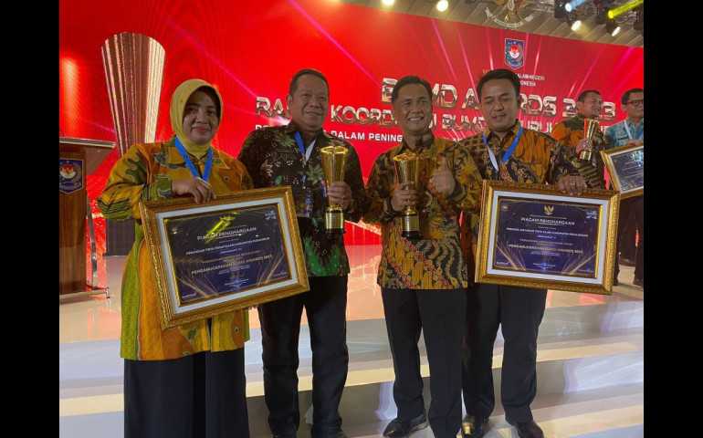Respon Cepat, Tirta Perwitasari Purworejo Peringkat III Perumdam Kecil BUMD Award 2023