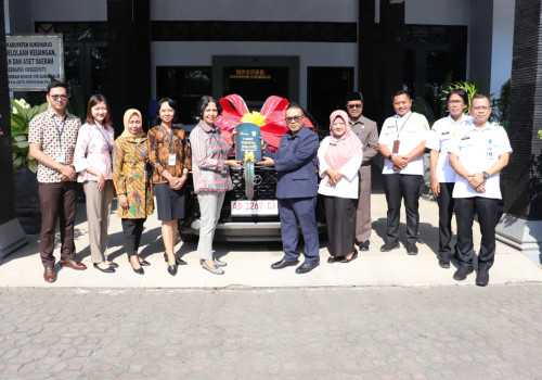 Bank Jateng Bantu Mobil Operasional untuk BPKPAD Sukoharjo