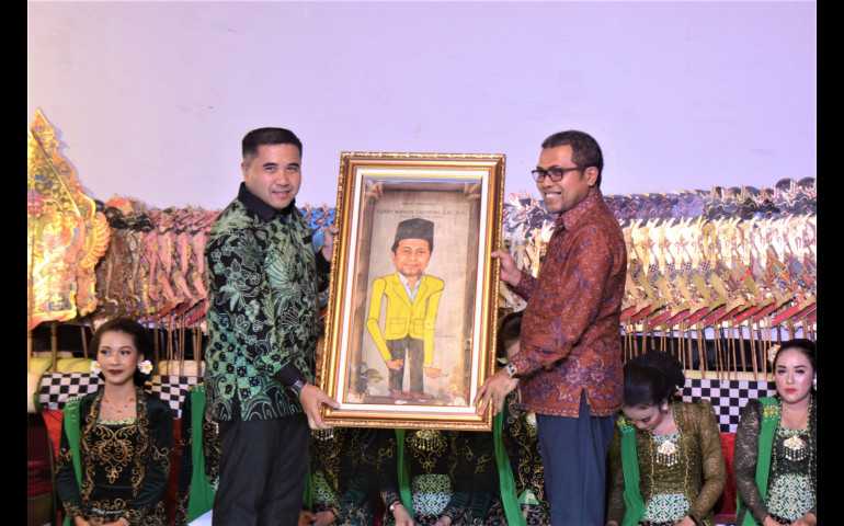 Gelar Pertunjukan Wayang Kulit di Puncak HUT TNI ke 78, Ferry Wawan Cahyono : Dekatkan Diri kepada Masyarakat Lewat Kesenian