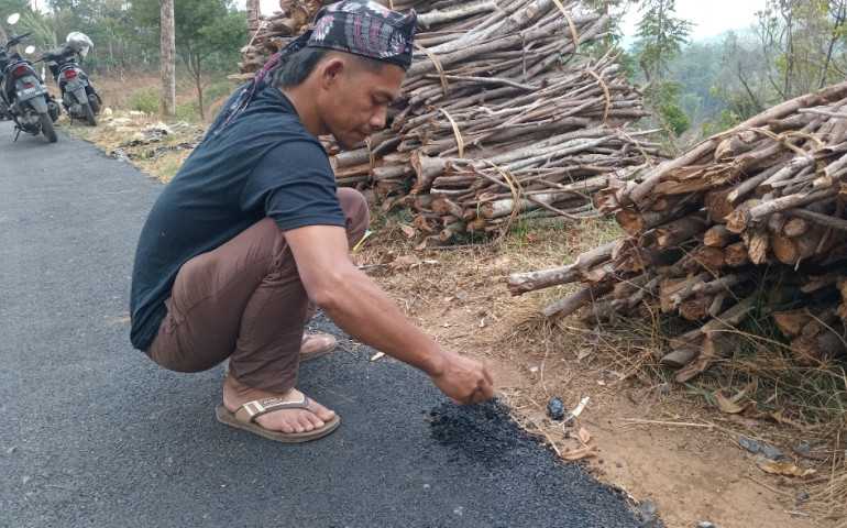 Warga Dusun Dawuhan Kendal Kecewa Pembangunan Jalan Desa Terkesan Asal-asalan