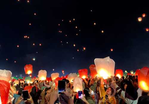 Festival Lampion di Parangtritis Yogyakarta Tembus Ribuan Pengunjung