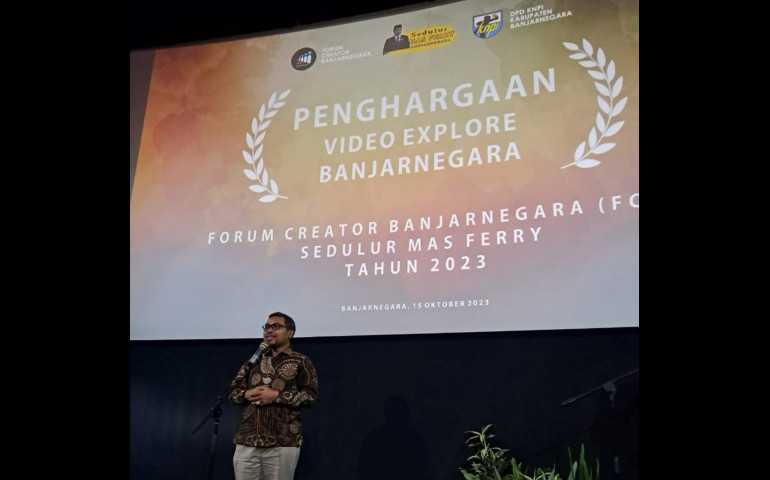 Dorong Semangat Berkarya, Ferry Wawan Cahyono Berikan Penganugerahan Video Eksplore Banjarnegara 2023 ; Promosikan Lebih Luas