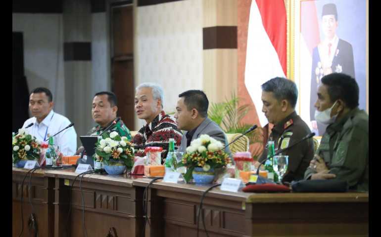 Rakor Stabilitas Keamanan, Gubernur Ganjar Ajak Forkopimda Jateng Mendoakan Korban Tragedi Kanjuruhan