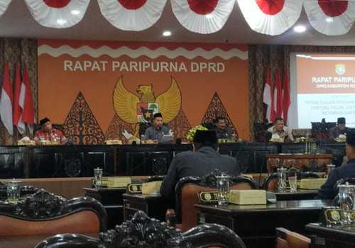 DPRD Kendal Gelar Paripurna Bahas Perda Pajak Daerah dan Retribusi Tahun 2024