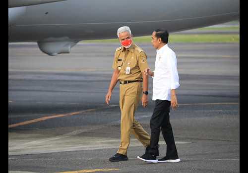 Jokowi Sebut Banyak Negara Berebut Menjadi Investor, Groundbreaking Pabrik Wavin di KITB