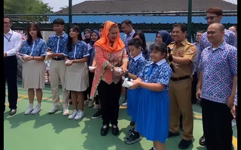 Komitmen Pemkot Semarang Hapus Kemiskinan Ekstrem Lewat Beasiswa Sekolah dari CSR dan Program Orang Tua Asuh