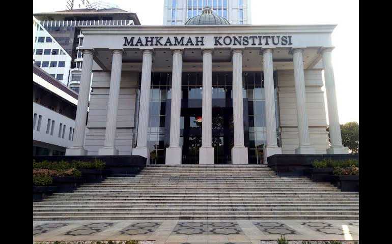 MK Tolak Gugatan Batas Usia Capres-Cawapres