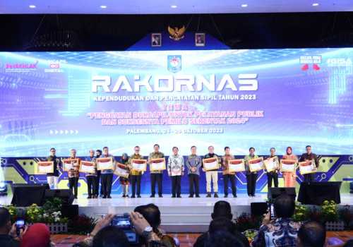 Jateng Sabet Dukcapil Prima Award Kategori Kolaboratif