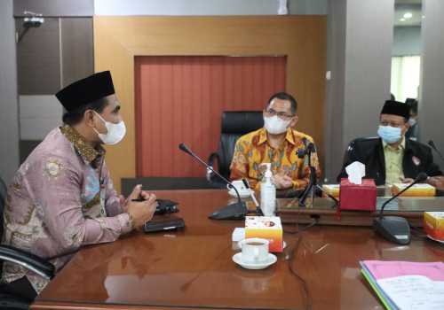 Pengawasan Setifikat Halal Untuk Industri Daging, Gus Yasin Segera bantu Usulkan